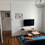 Douillet Apartman *