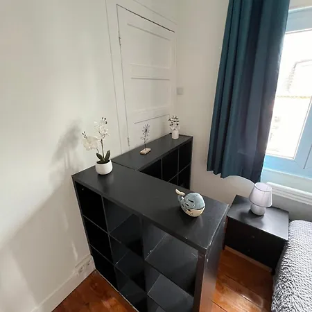 Douillet Apartment *